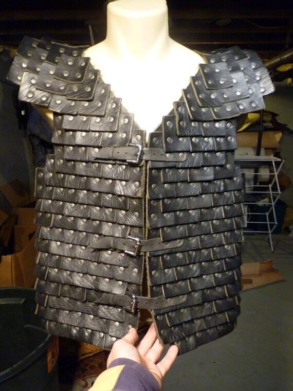 Black Scale Vest Armor