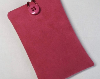 Handmade iPod nano 7th and 8th generation pouch. Pink faux suede.