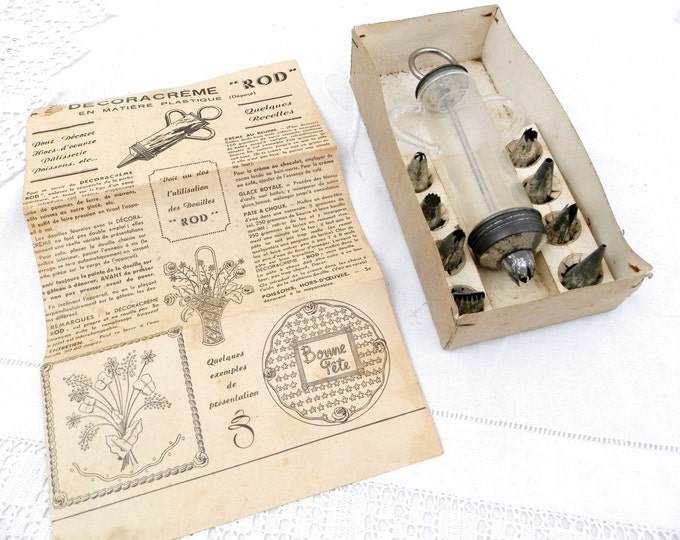 Vintage French Complete Boxed Set Piping Icing Funnel / Syringe with 8 Tips, Kichenalia, 1960s, 1950s, Retro, Kitchenware, Cake, Kitchen