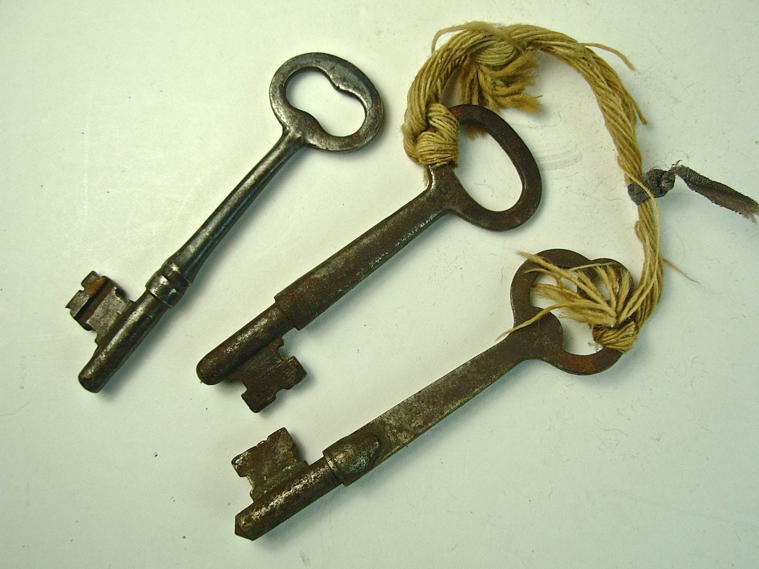 3 Vintage to ANTIQUE SKELETON KEYS Norwalk Lock Co. Steel