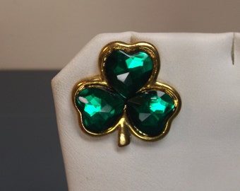 Vintage new Green St. Patrick brooch /pin.Excellent condition.1" H x 1"W .Ireland Gift idea