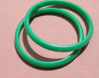 Lot Of Retro Green Plastic Bangle Bracelets