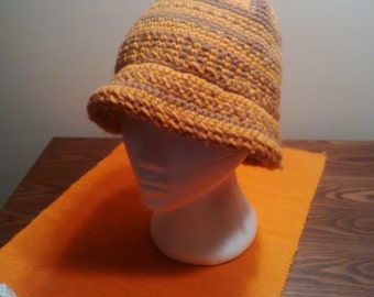 Items similar to Hyacinth Bucket Hat - Knitting Pattern - One piece top ...