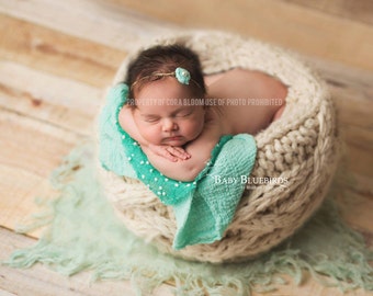 GRACEN KNIT WRAP, Stretch Knit Wrap, Newborn Knit Wrap, Photo Knit Wrap, Photography Knit Wrap, Knit Wrap, Photography Prop, Newborn Prop