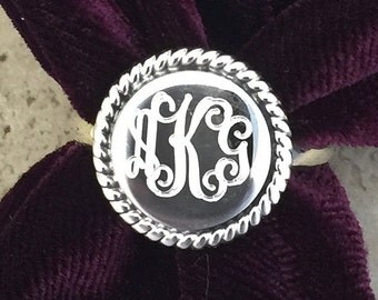 Round Sterling Silver Engraved Monogram Ring with Rope Accent pictured Interlock Monogram Font 08117