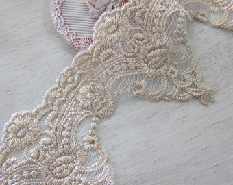 1 Yard-Exclusive Gold Thread Venice Lace/ NV232- Venice Lace/ Embroidered Lace/