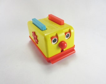 Vintage 1976 GABRIEL Busy Toaster Plastic Toy Gabriel Industries