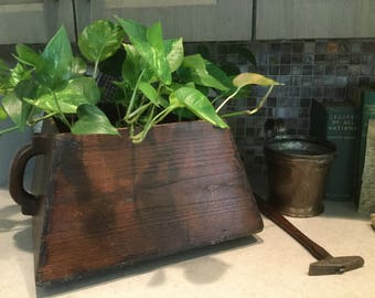 Early primitive wooden dovetail box large wood Antique