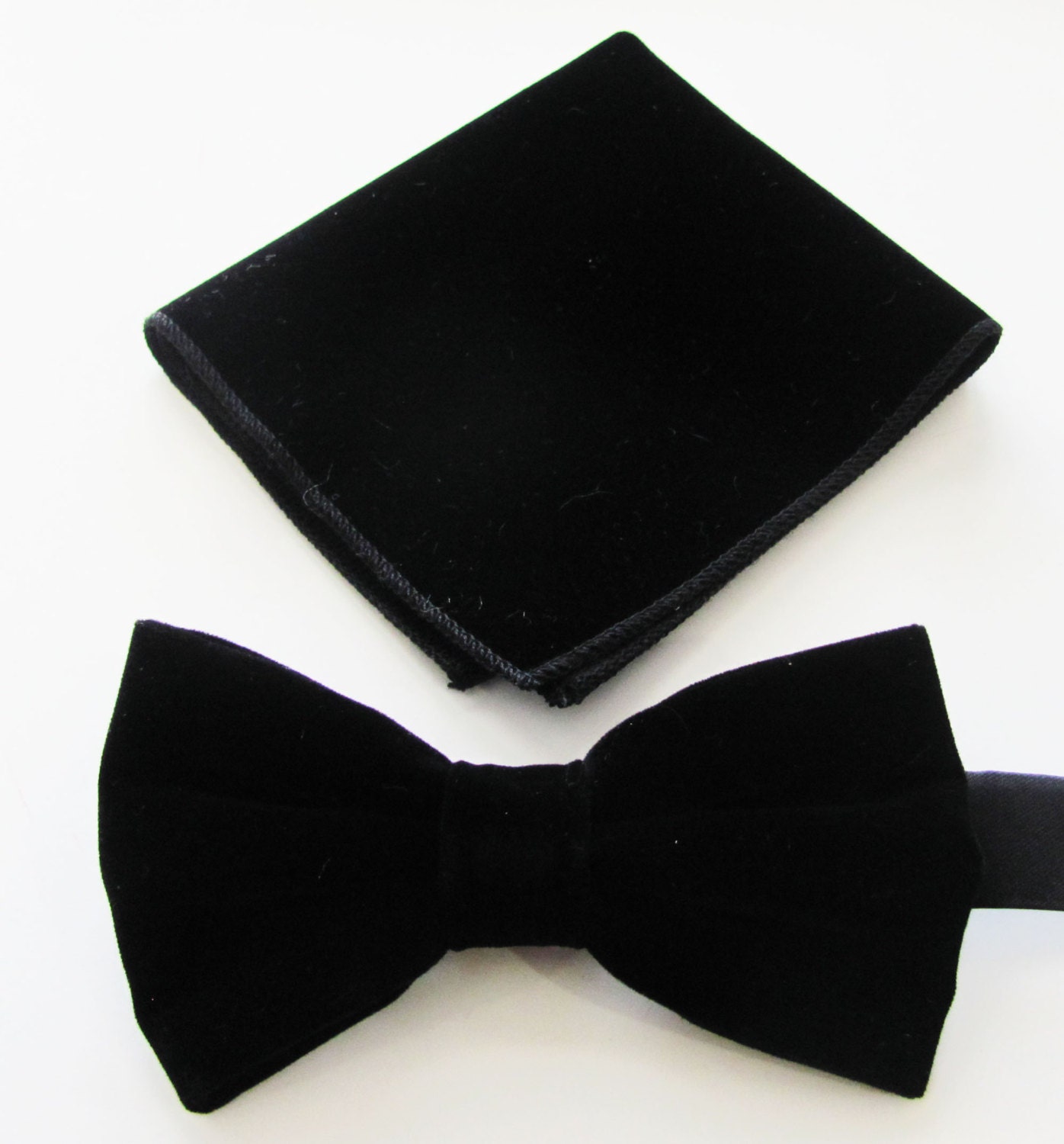 Mens Fancy Black Velvet Adjustable PreTied Mans Bow Tie With
