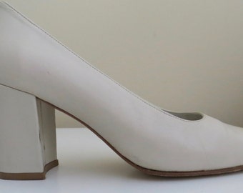 Charles David pump-sz 6.5