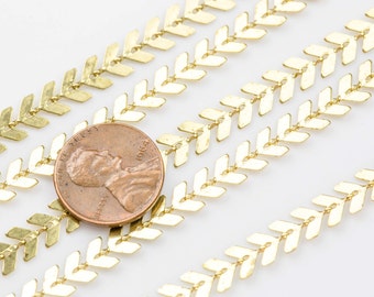 Feather Chevron Chain Brass. By THE YARD