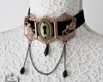 Steampunk vintage velvet-metal choker-Steampunk choker-Black velvet choker-vintage jewelry
