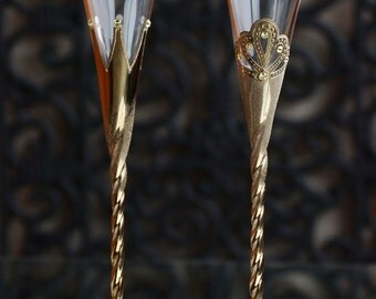 King and Queen crown, Anniversary Glasses, Bride Groom Glass, Wedding Flutes Set, Crystal Matching Glasses, Mr and Mrs Wedding Glasses