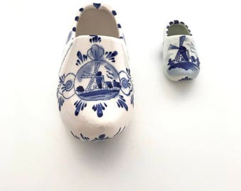 Vintage Handmade Laddrak Amsterdam Ceramic Figurine Shoes //Elesva Holland // Pair of Shoes// Handpainted Ceramics //