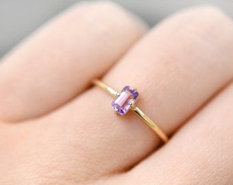 Emerald Cut Amethyst Ring, 14k Solid Gold Ring, Dainty Amethyst Ring, February Birthstone Ring, Amethyst Stacking Ring, Gemstone Ring