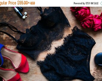 UNDERWIRE BRA THE NIGHT IS NOIR