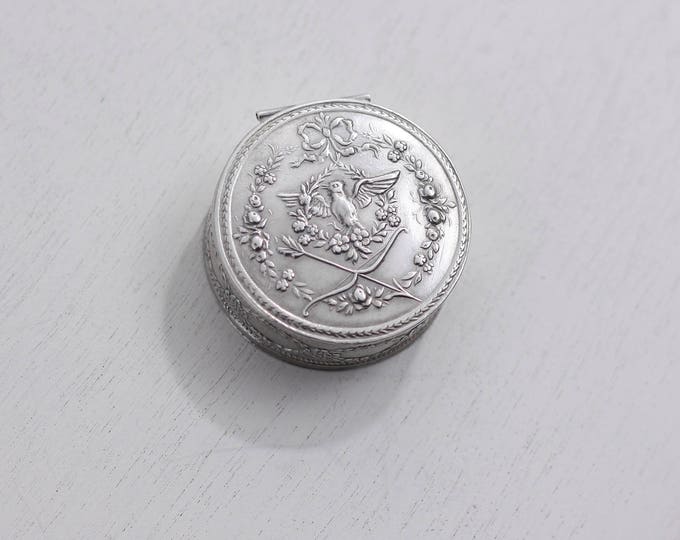 Romantic silver pill box, vintage / antique sterling silver pillbox, round snuff box /w dove, bow and arrow, garlands. Love token ring box