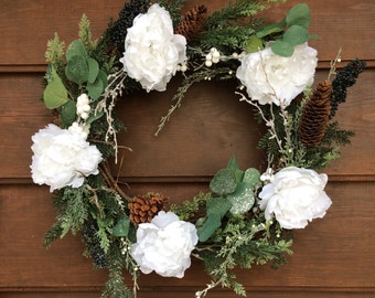 Christmas Wreath - Winter Wreath - Holiday Wreath - Door Decor - Traditional - Rustic - Made in Canada - Canadian Made