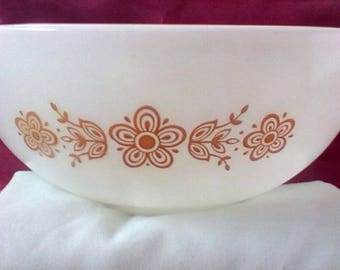 Golden Butterfly Pyrex Bowls (3)