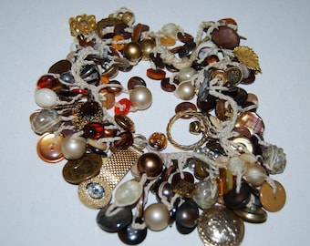 VINTAGE BUTTON Costume crocheted chunky statement necklace