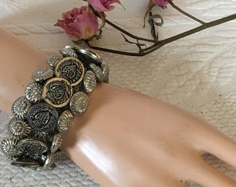 Vintage Silver Button Bracelet. Crocheted Silver Stretchy Cord With 45 Silver BUTTONs Sewn On for a Lovely Bracelet.Fits Medium Wrists.