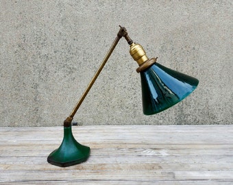 Vintage Industrial Machine Age Everite Brass and Cast Iron Articulating Bench Desk Lamp