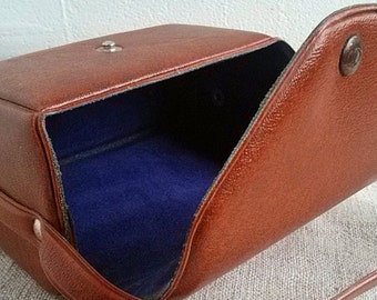 Vintage leatherette case camera Old photos accessory Pouch film camera bag Storage cameras Retro leatherette cases Photography accessories