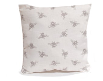 bee cushion cover, bee print pillow case, pillow cover, throw pillow, bees, decorative pillow