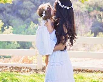 White Flower Girl Crown, White Flower Crown, Flower Girl Halo, Flower Crown Baby, Flower Girl Flower Crown,Elegant Flower Girl Crown,