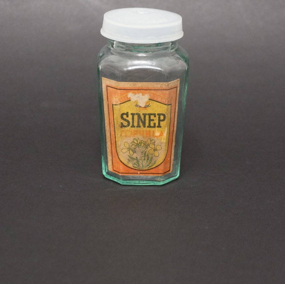 Vintage mustard jar with original label and plastic lid