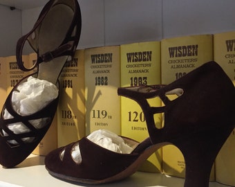 1920s vintage brown suede Saks Fifth Avenue shoes.