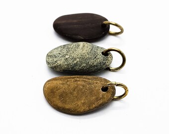 Petrified wood, Beach stone beads, Beach stone Charms, Pebble beads, drilled stone, drilled beach stone ketten kiesel(8-123-1)