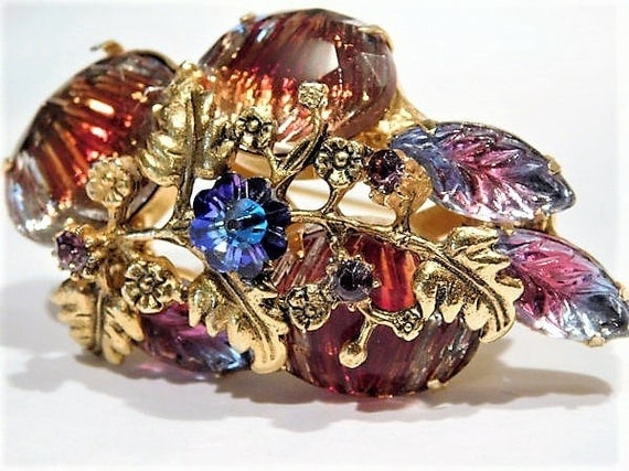 1960s 60s Mid Century Rhinestone Brooch Sapphire Blue Margarita with Molded Art Glass Leaves Leaf Juliana DeLizza Elster Jewelry Spring