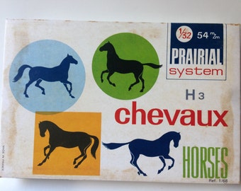 Prairial System H3 Chevaux Horse Trotting 1/31 54mm Model Kit