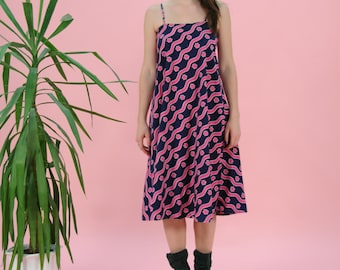 FREE SHIPPING Vintage pink dress, spaghetti strap dress, summer dress, 60s dress, flower pattern, medium size, cotton dress