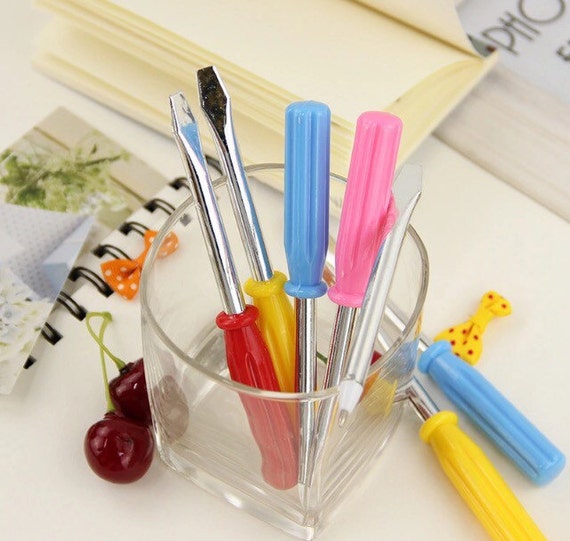 Items similar to Set of 4 Screwdriver Pens, Novelty Pens, Fun Pens, Tool Pens on Etsy