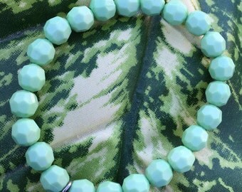 Green Beaded Turtle Bracelet