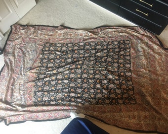 Vintage Paisley Tapestry - black / res