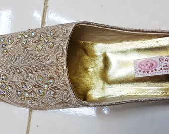Moroccan babouche, babouche slippers, leather slippers, women slippers, traditional babouche, pure leather slippers, modern babouche