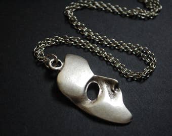 Phantom of the opera mask necklace