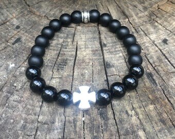 XANNA STONE MEN Bracelet (09) / Onyx mate-brillo and cross silver/smart casual