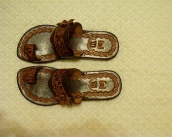 handmade leather peep toe sandal with flower