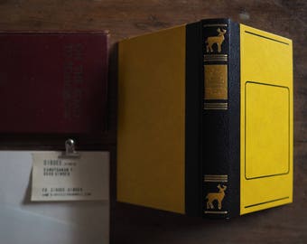 Rebound Journal // Vintage Books "Les Plus Belles Histoires D'animaux"