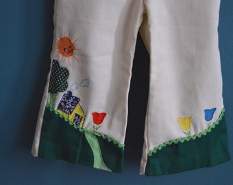 Vintage Girl's White Pants with Sun, House and Tree Applique - Size 24 Months 2T