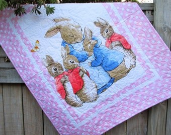 Handmade quilts and Christmas decor made in New by bellazahn