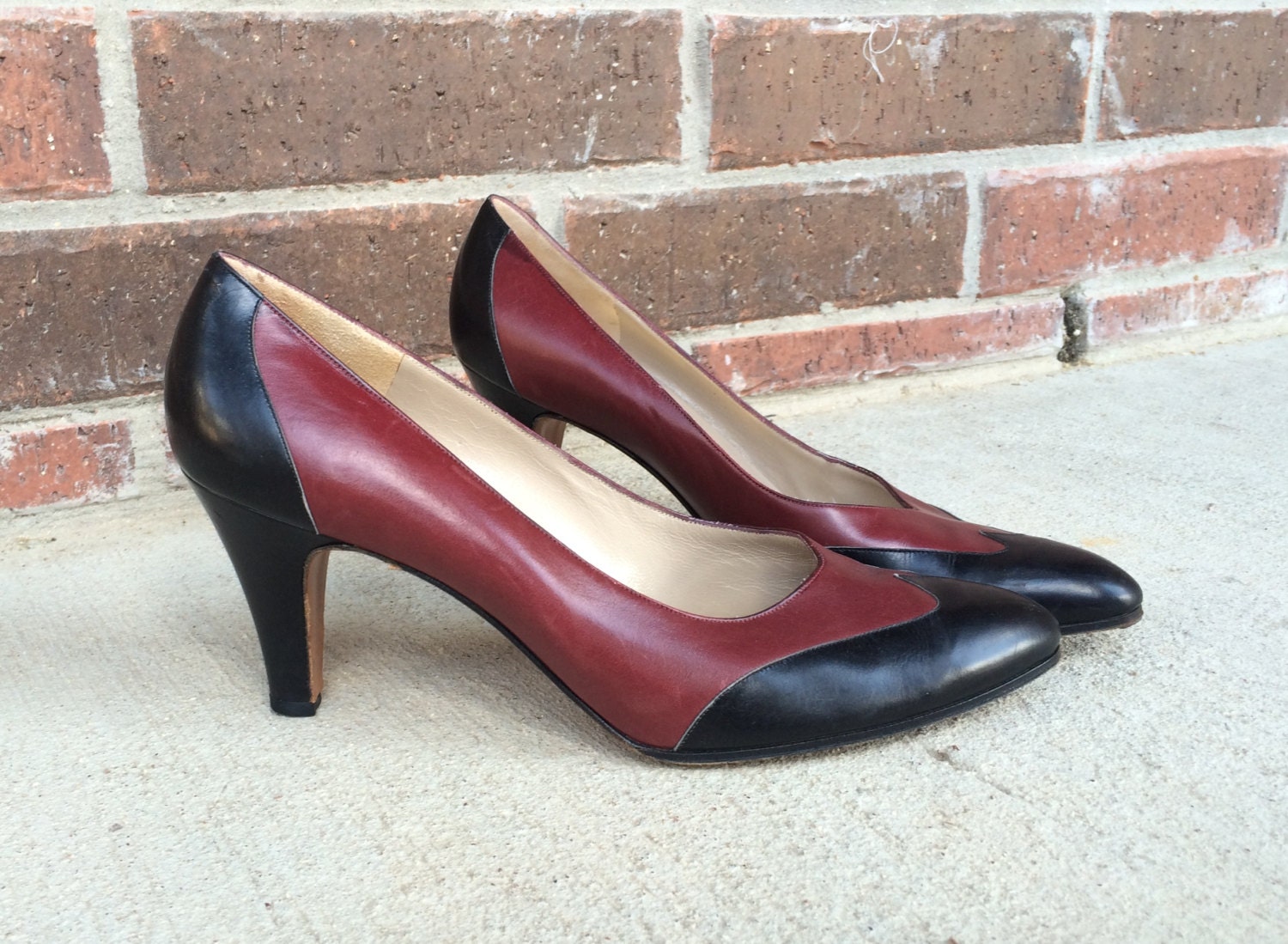 wingtip stilettos