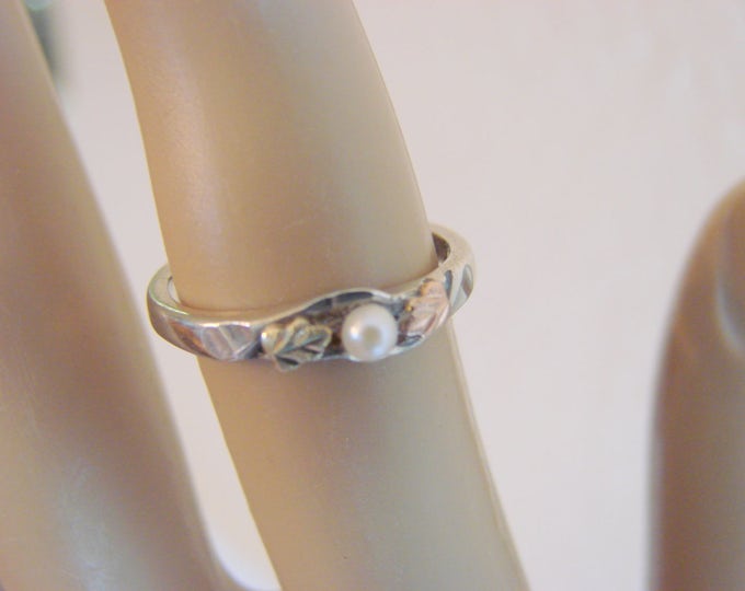 Vintage Sterling Silver 10K Gold Cultured Pearl Ring Size 6.5 Hallmarked Signed "L" Jewelry Jewellery