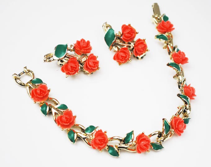 Celluloid flower link bracelet and earring Set - coral flower - green enamel - clip on earrings - Mid Century-