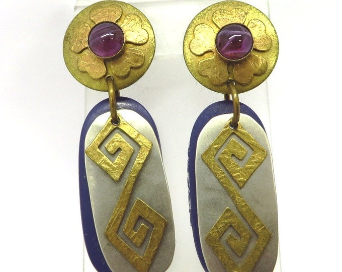 Vintage MOD Dangling Earrings, Goldtone, Silvertone, Purple Clip-on Earrings