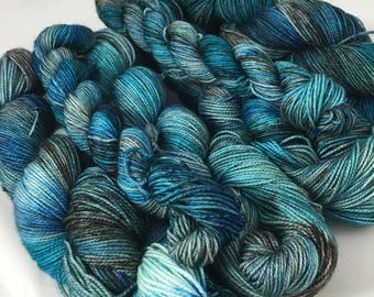 Fierce sock yarn - Storm at Sea